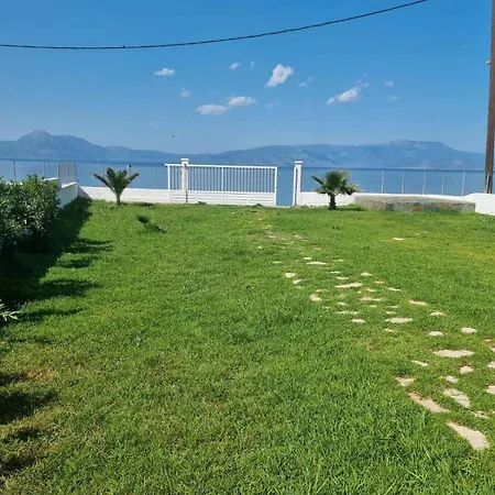 Boutique Maisonnette At Beachfront Casa de Férias